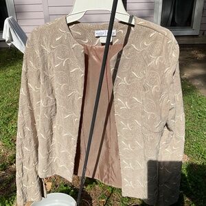 Jacket White House Black Market Tan size L